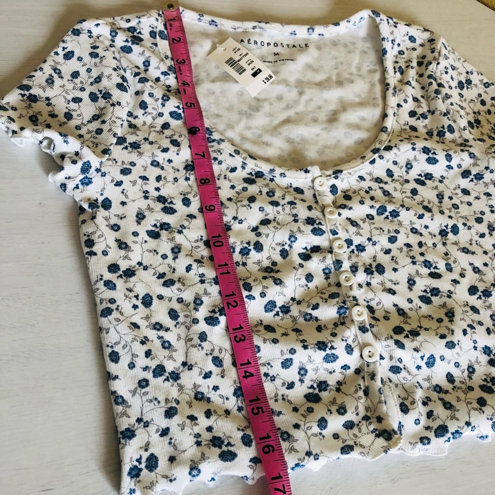 Flower Crop Top - Picture 9 of 9